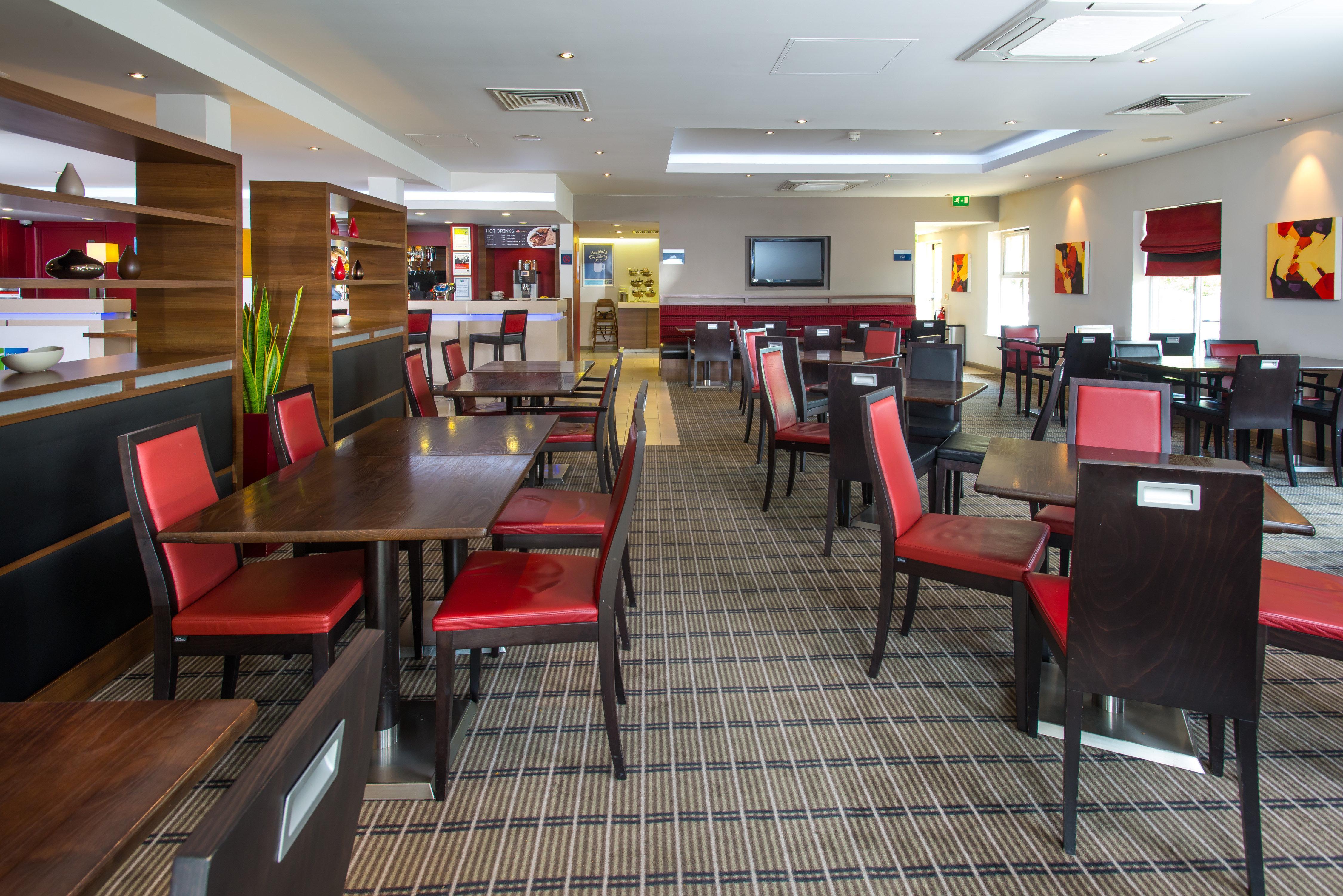 Holiday Inn Express Birmingham Oldbury By Ihg Экстерьер фото